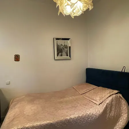 Апартаменты Home3city Tulipan